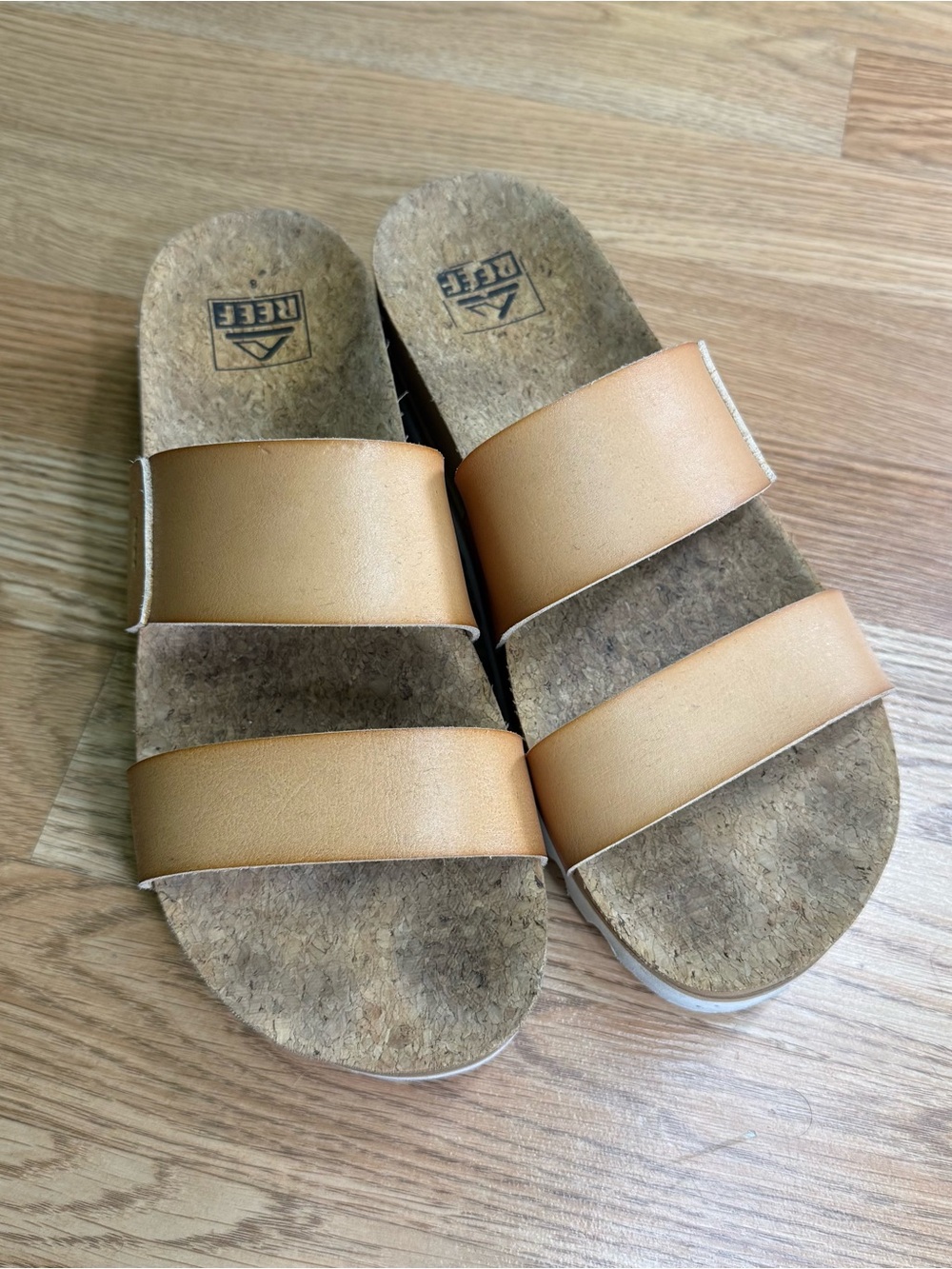 REEF Women's Tan Leather Slide Sandals Size 8